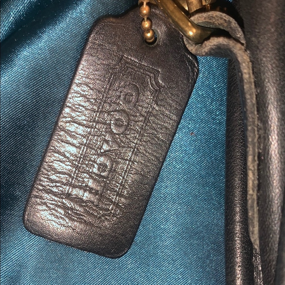 Black Leather VINTAGE COACH Shoulder Bag - Picture 2 of 11